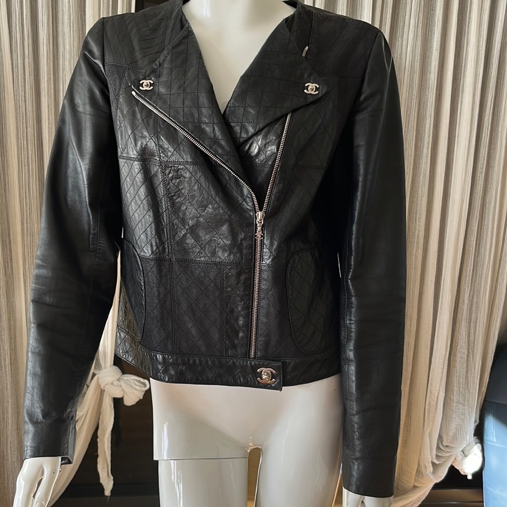 Authentic Chanel lambskin jacket CC zipper charms & buckles cc & camellia lining